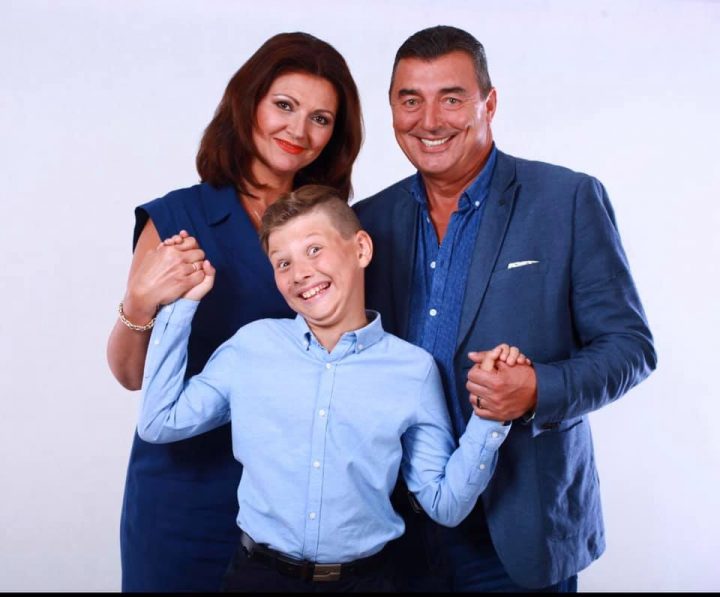 1234288 4 w 1000 e1761859180411