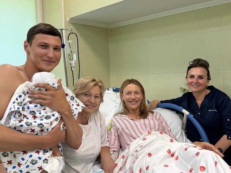 Никитюк раскрывает тайны: откровения о родах и поддержке жениха в ключевой момент