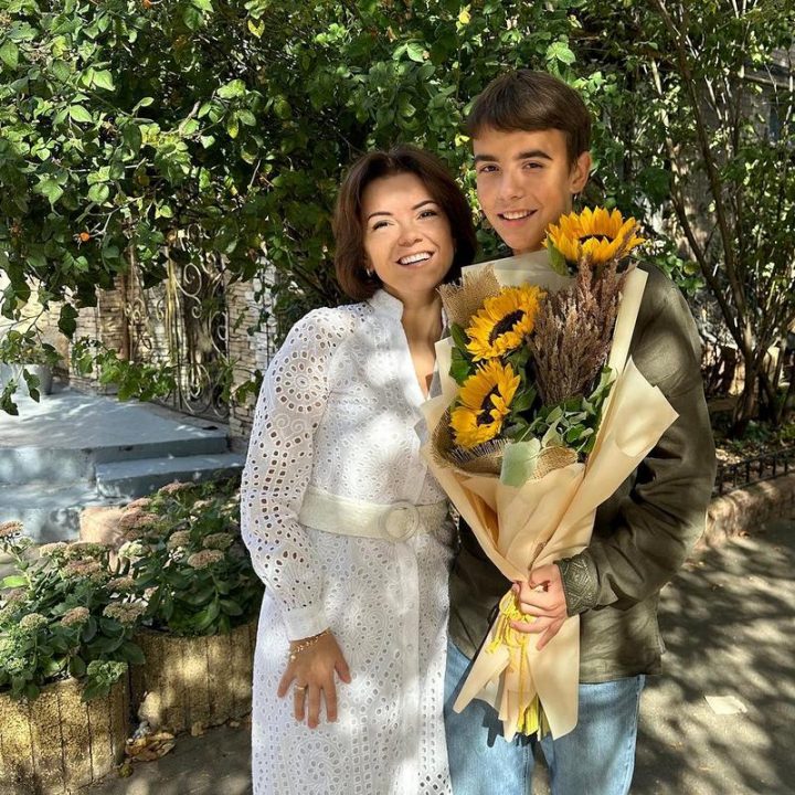 «Я сам выбрал свой путь»: 18-летний сын Марички Падалко и Егора Соболева решил мобилизоваться 6 Маричка Падалко с Михаилом